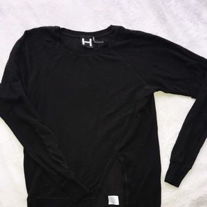 Asymmetrical long sleeve/sweatshirt